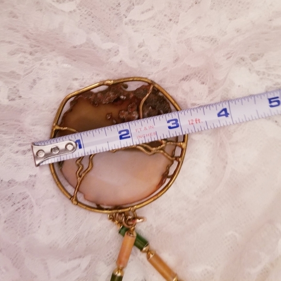 "SOLD* Vintage Faux Jade Necklace W/ Large Agate Pendant - Picture 5 of 6